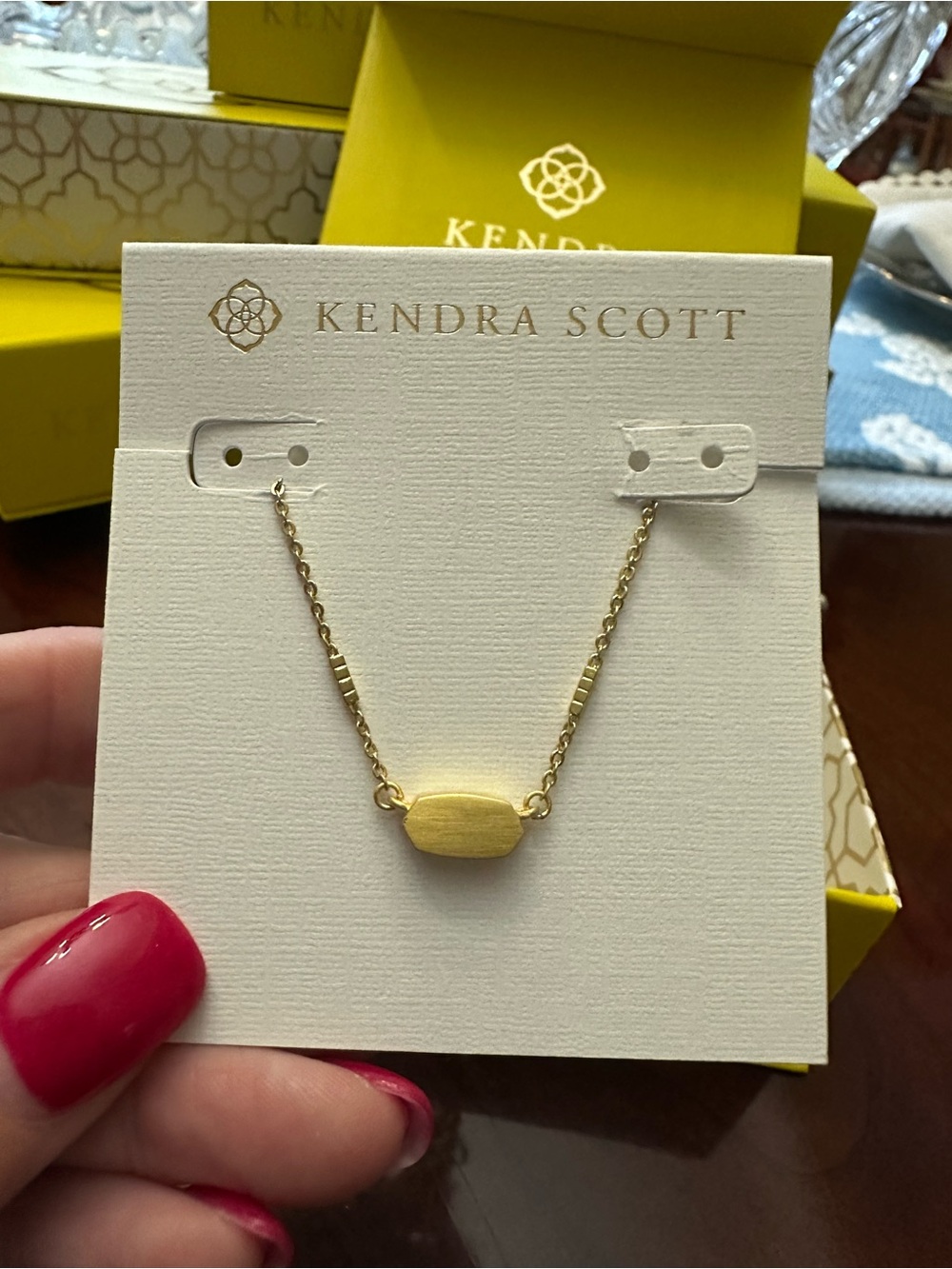 KENDRA SCOTT‎ FERN NECKLACE - GOLD NEW - Picture 3 of 10